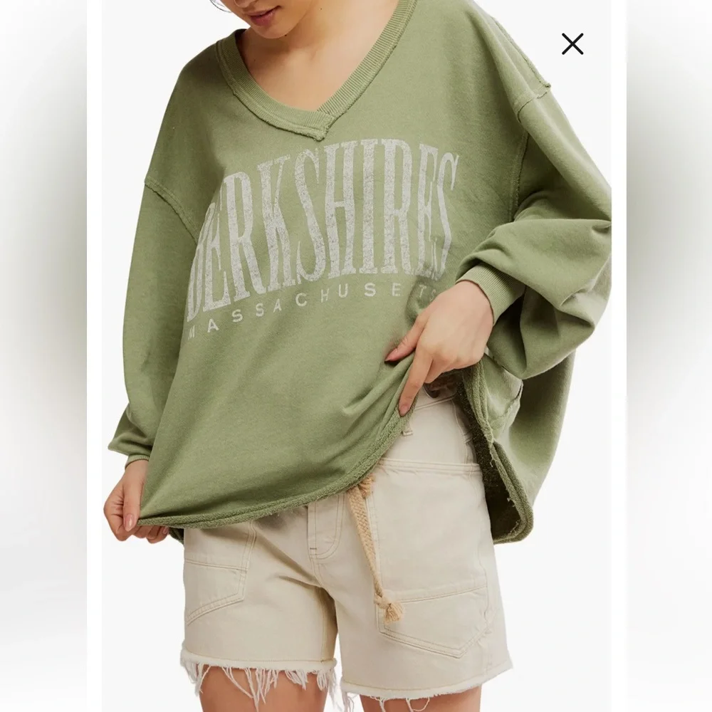 NWT Free People Venice Oversized Cotton Blend Graphic Sweatshirt